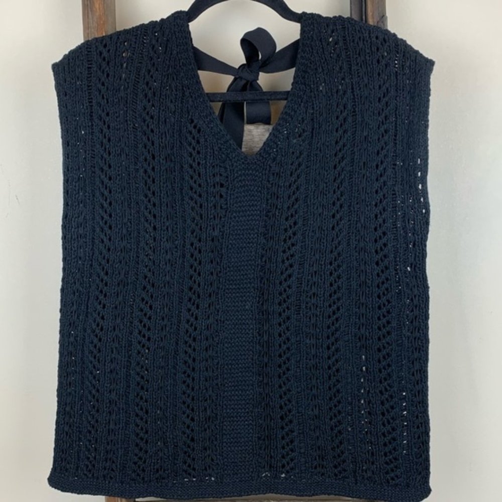 Loft Sleeveless Sweater L